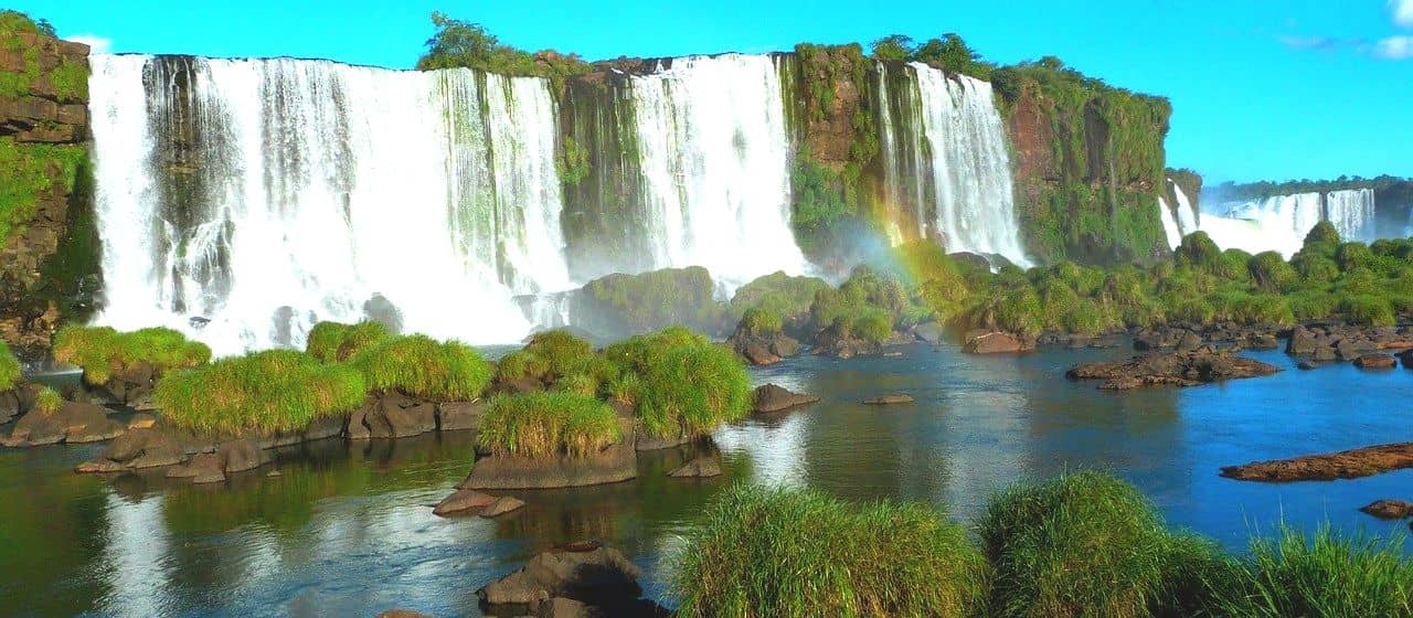 Поездка на водопады Игуасу в Аргентине и Бразилии