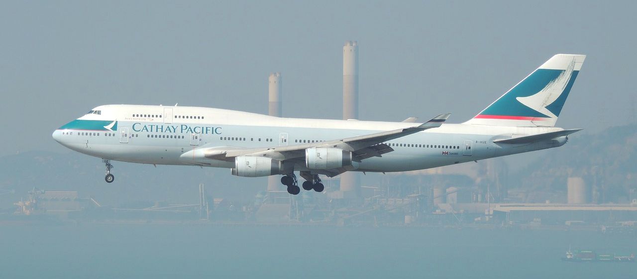 Неограниченные изменения авиабилетов авиакомпании Cathay Pacific