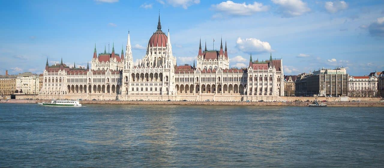 Поездка в Европу в октябре 2019: путеводитель по мечтательному слиянию Будапешта, Вены и Праги