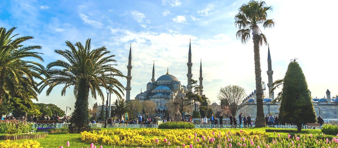 ЕС добавляет Турцию в свою схему паспортов для путешествий