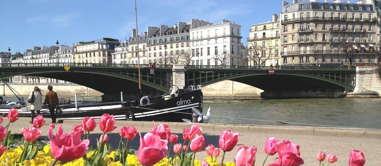 Синдром Парижа реален: большие ожидания туристов от Парижа заставляют их чувствовать себя не в восторге