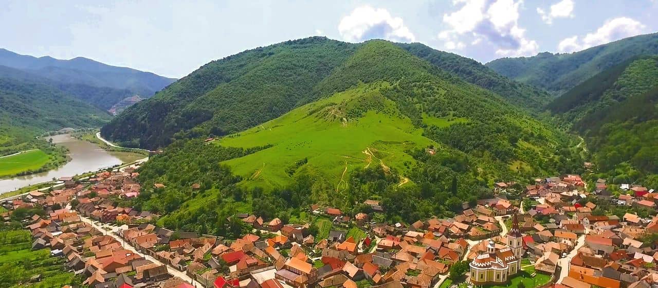 Этим летом туристы в Румынии предпочли туры на свежем воздухе