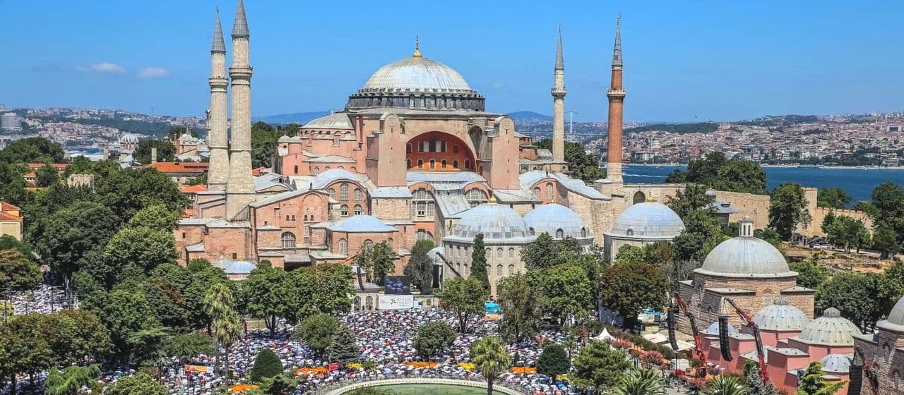 Пятидневная поездка для осмотра Стамбула и османских тюльпанов