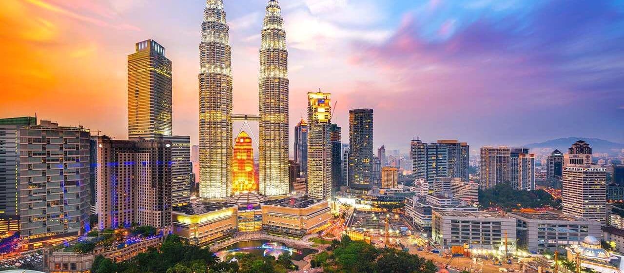 Где можно сравнить и купить туристическую страховку онлайн в Малайзии
