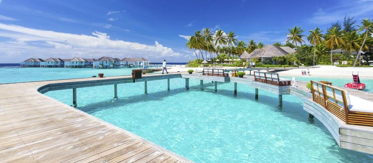 Отправьтесь в летнее путешествие на Мальдивы вместе с Centara