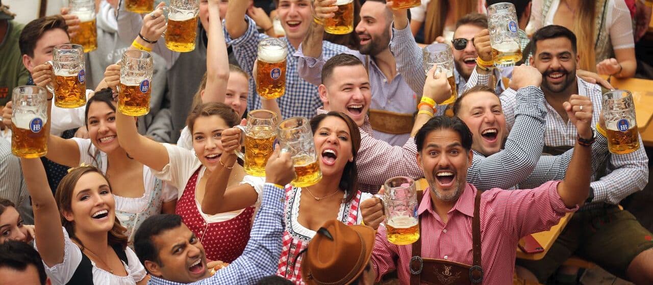 Ожидается, что шесть миллионов человек посетили Октоберфест 2022 и выпили семь миллионов литров пива