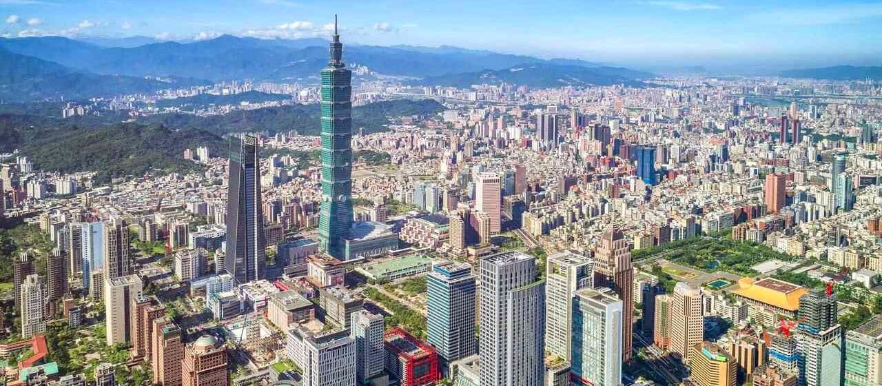 Тайвань начинает принимать туристов после ослабления ограничений