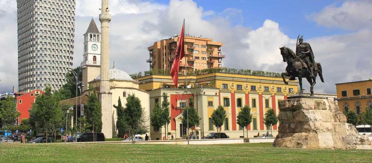 Тирана
