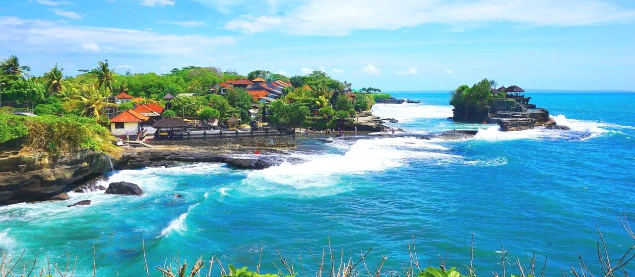 15 самых популярных для туристов островов Индонезии 7