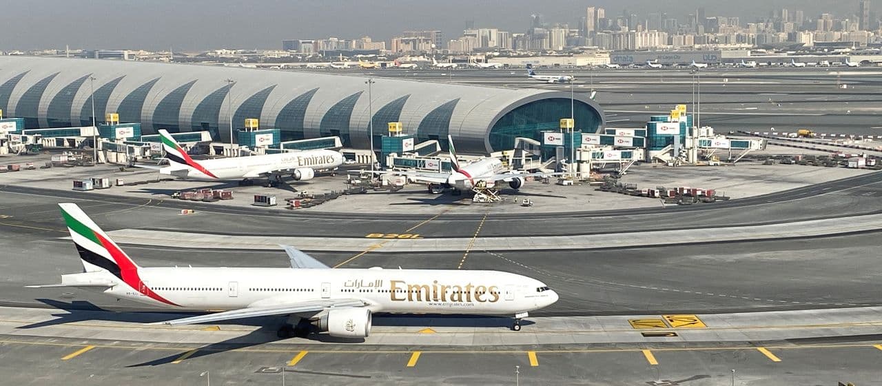 Трафик в аэропорту Дубая вырос, но отстает от пика 2019 года