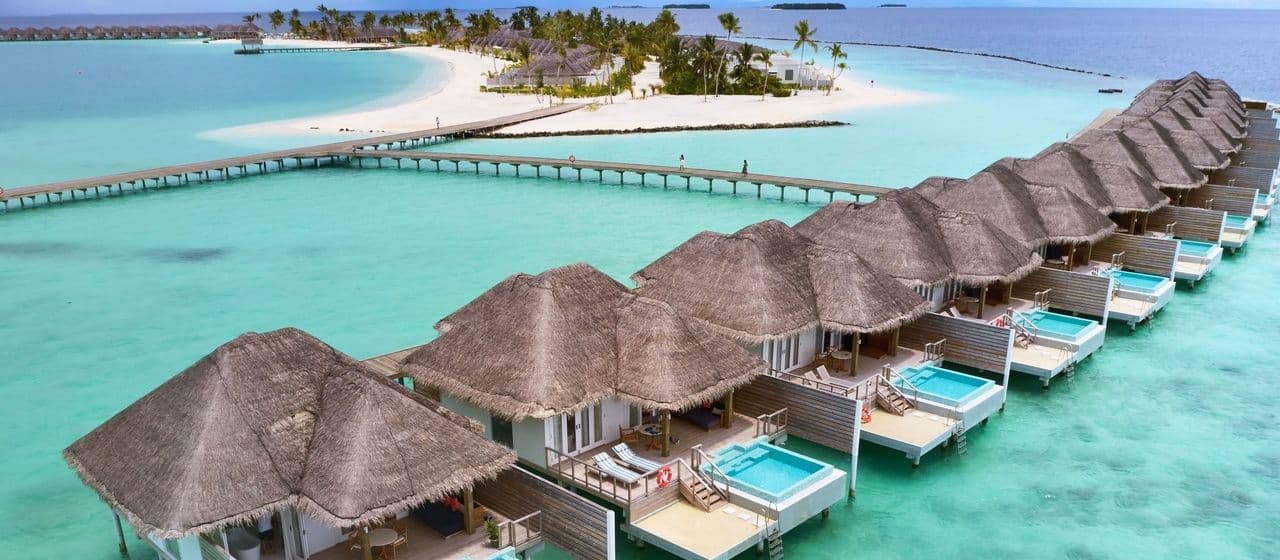 Островной рай: 21 Лучший отель для роскошного отдыха на Мальдивах 6