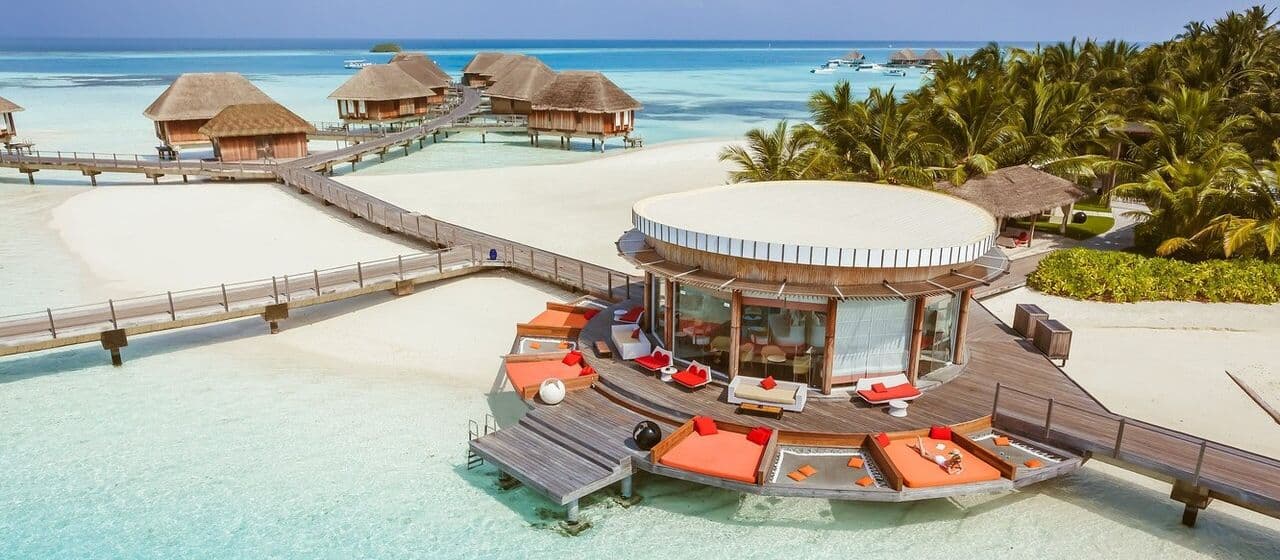 Идеальные Мальдивы: 18 лучших отелей для незабываемого семейного отдыха 7