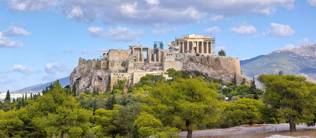 Греция планирует ограничить время посещения памятника Акрополю