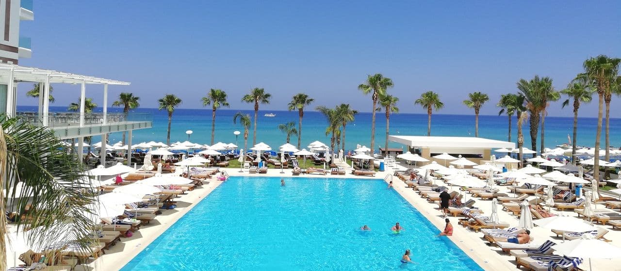 Кипр: отпуск для души и тела – Топ-10 отелей для активного и молодежного отдыха