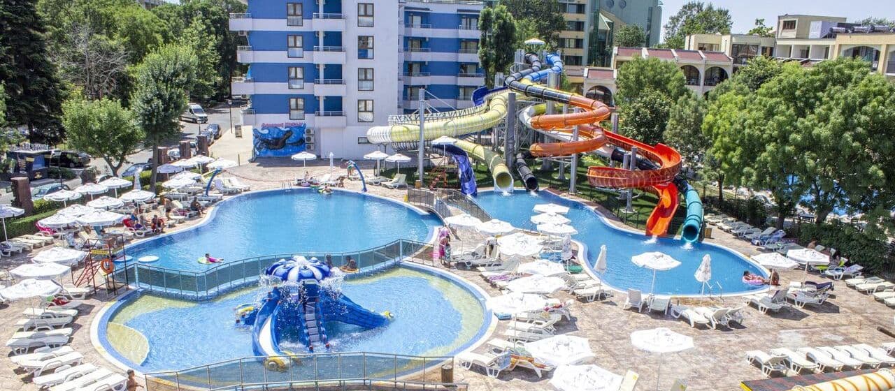 Идеальные курорты для молодежного отдыха: 11 лучших отелей в Болгарии у берегов Черного моря